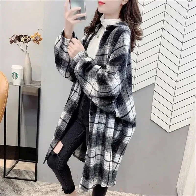 2022 spring Autumn Plaid  shirt Female medium long lantern sleeve Loose wild casual coat Vintage Hong Kong  flavor  Long sleeve