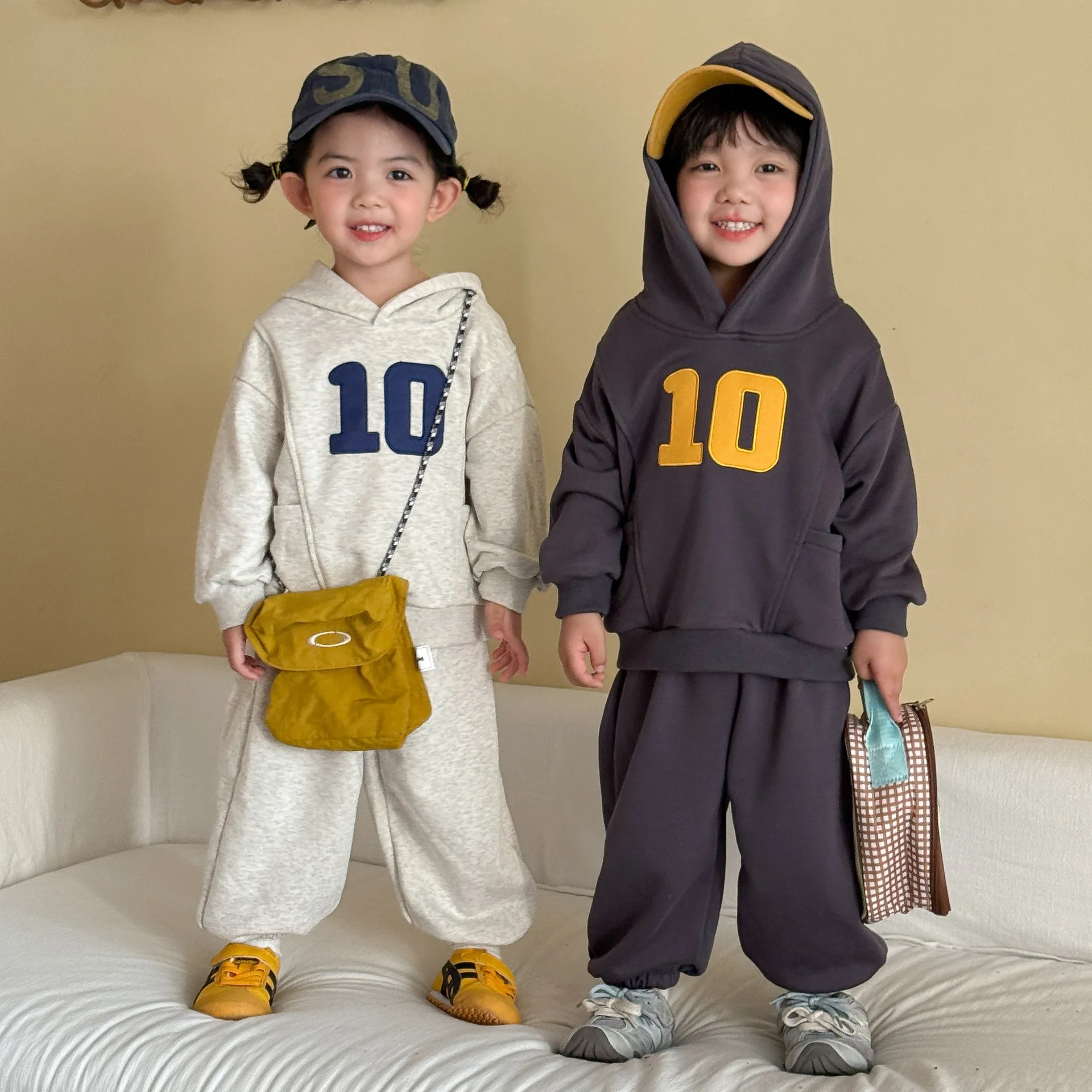 2026 Autumn New Children Long Sleeve Clothes Set Boys Girls Digit Print Hooded Sweatshirt + Pants 2pcs Suit Kids Loose Outfits