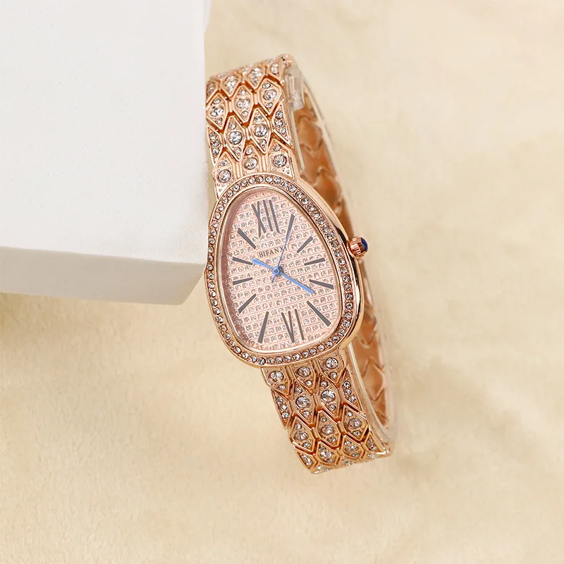 

Women's Fashion Titanium Alloy Diamond Set Watch Light Luxury Snake shaped Women's Quartz Watch V58