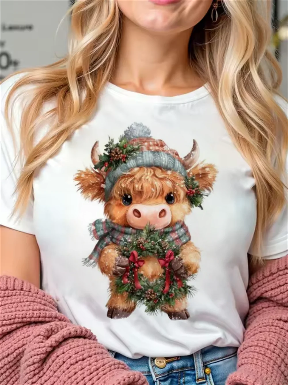 Fashion O-Neck Regular Women's Cute T-Shirt Cartoon Christmas Highland Cow Print Women's New Year Top Short Sleeved T-Shirt