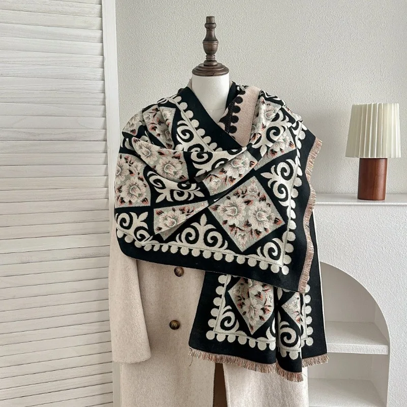 Vintage Ethnic Style Imitation Cashmere Scarf Retro Jacquard Warm Shawl Multifunctional Air Condition Blanket Wrap For Women