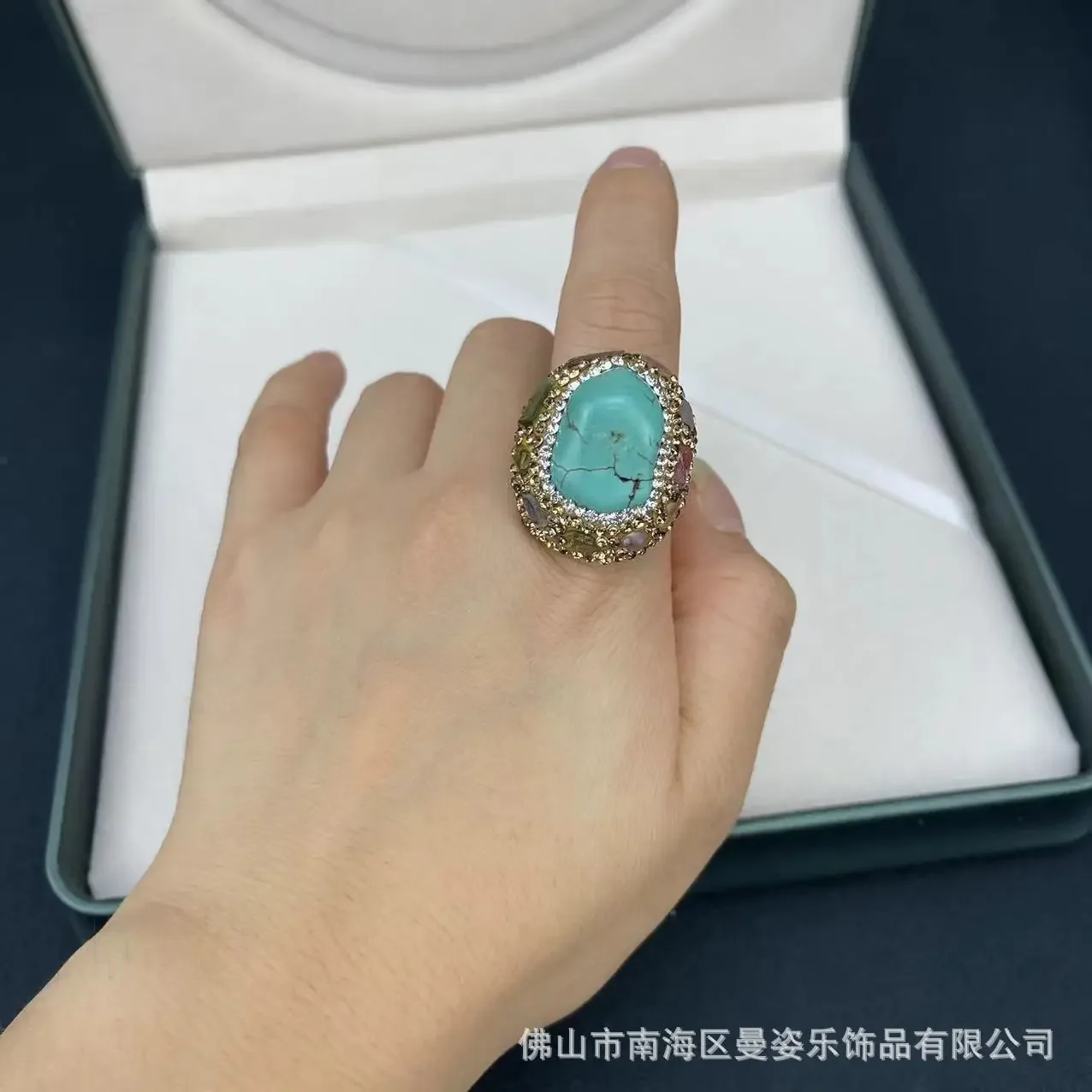 New turquoise inlaid tourmaline color treasure four-piece set, retro new Chinese design jewelry factory direct wholesale