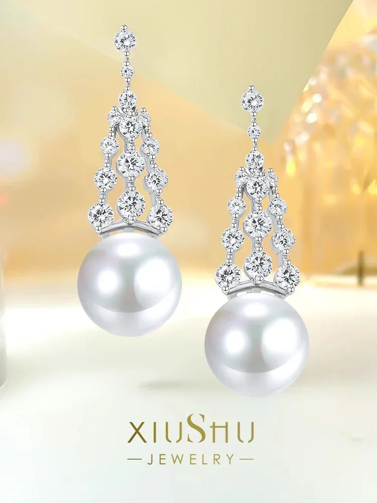 

New Fashion Luxurious Niche 925 Silver Earrings Set with High Carbon Diamonds Suitable for Wedding