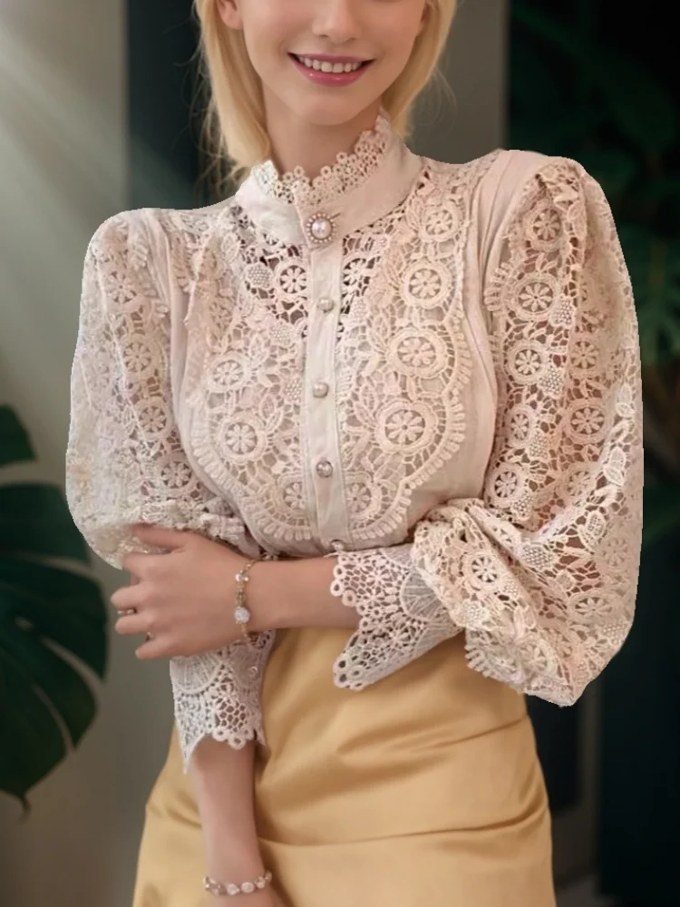 패션 홀로우 아웃 레이스 패치워크 여성 셔츠 오피스 레이디 우아한 꽃잎 소매 블라우스 봄 긴 소매 스탠드 칼라 탑스