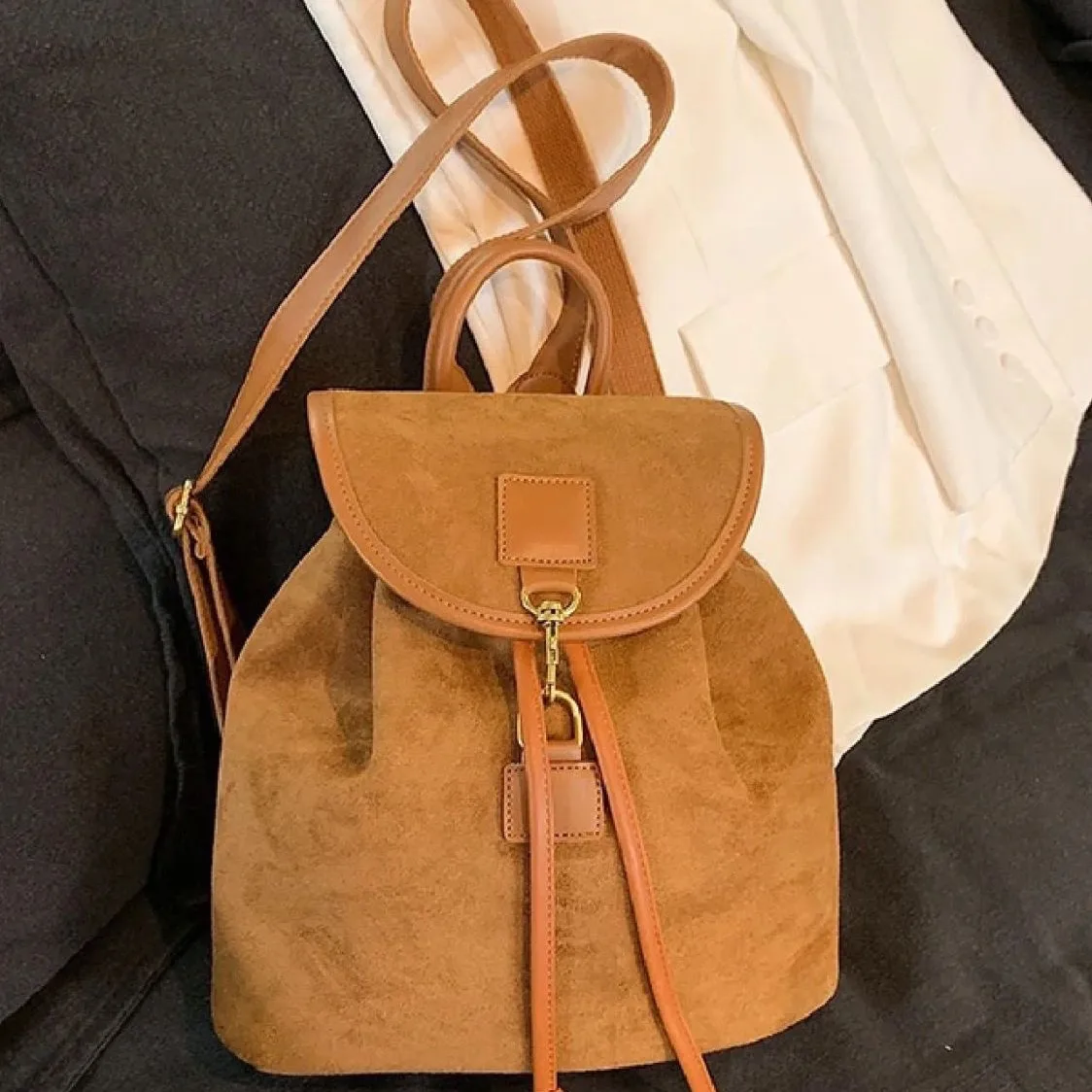 Casual Leather Shoulder Bag 2023 New Style Women's Backpack Simple Fashion High-End Sensation Student Backpack Fitness Scene