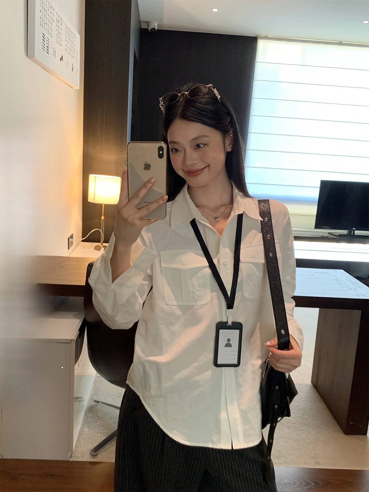 

Loose Long Sve Collar irt Women's Winter Layering Versatile High-End Feel Top Szeung Zheng En White New Sle Commu...