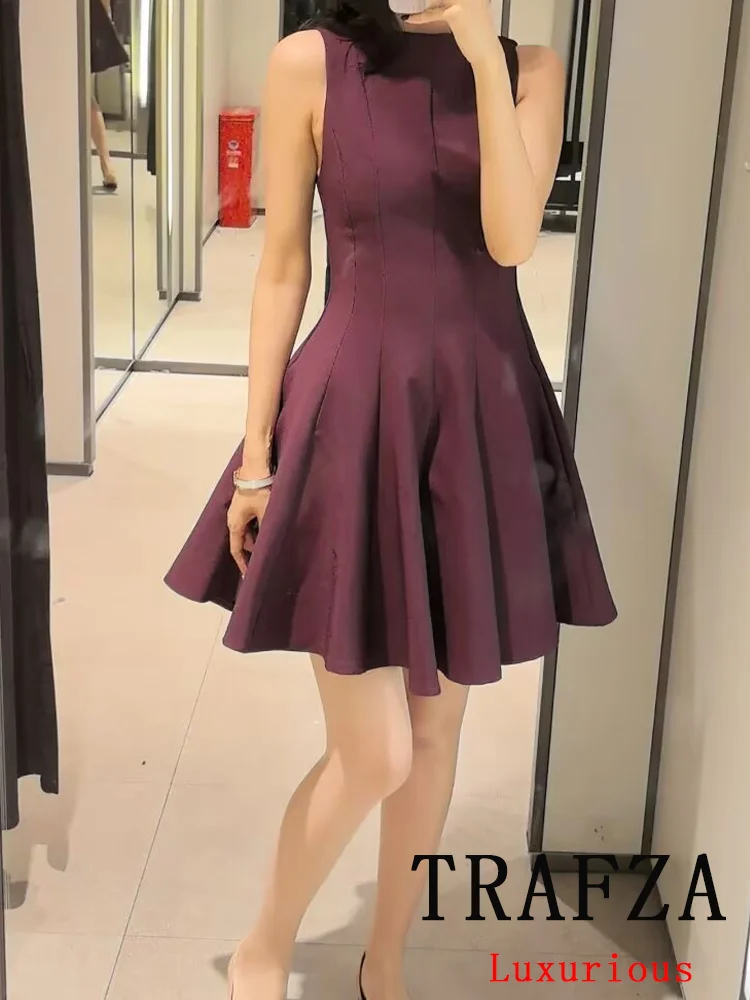 TRAFZA Vintage Casual Chic Women Dress Solid Sleeveless O-Neck Zipper Mini Dress New Fashion 2024 Autumn Winter Female Dress