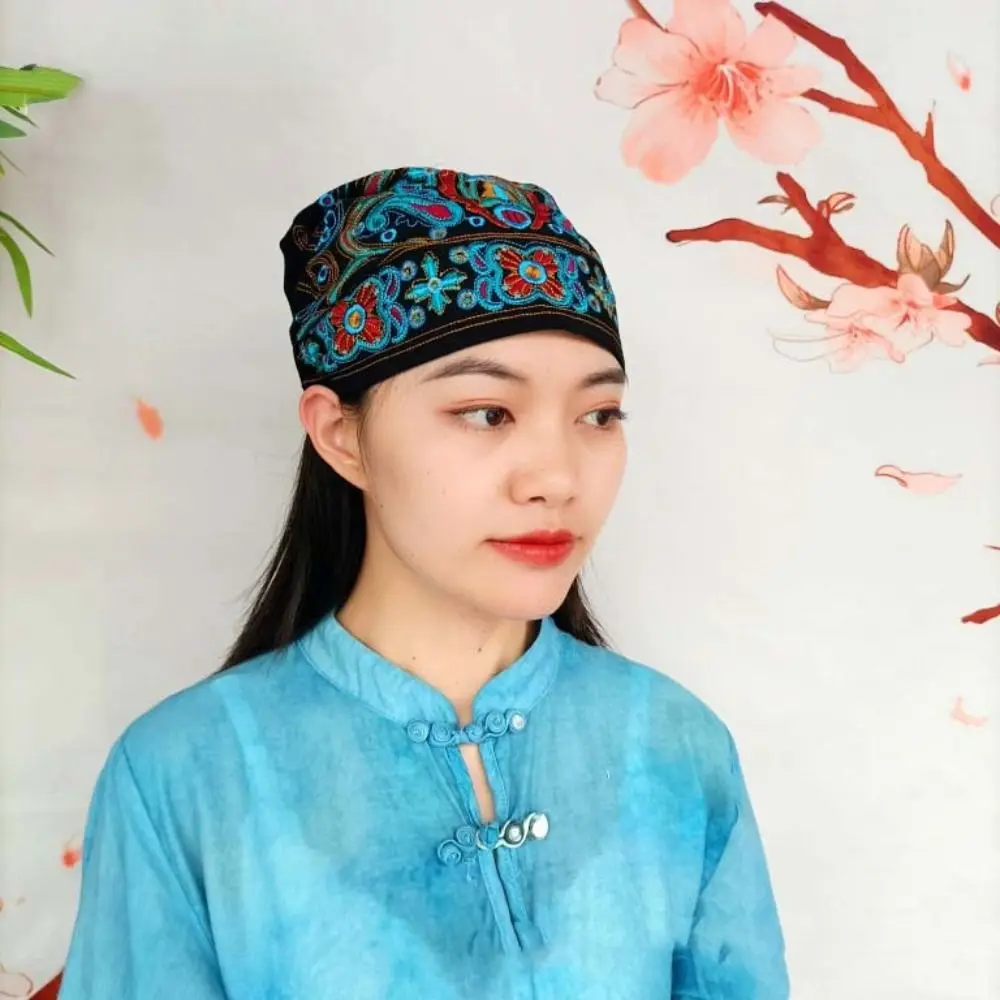 Effen kleur Etnische stijl Skullies Hoed Cashewbloem Winddichte bloem Mutsen Cap Pullover Hoed Borduren Canvas Koude pet