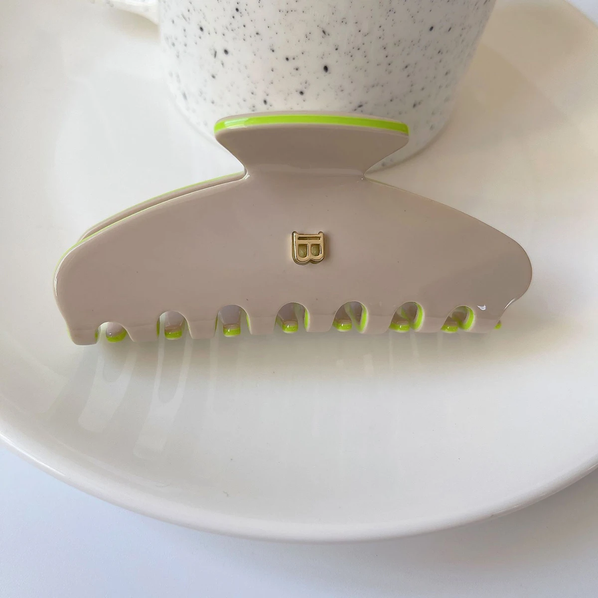 Thumbnail 4 - #76 Best Decorative Hair Clips to Buy In 2026