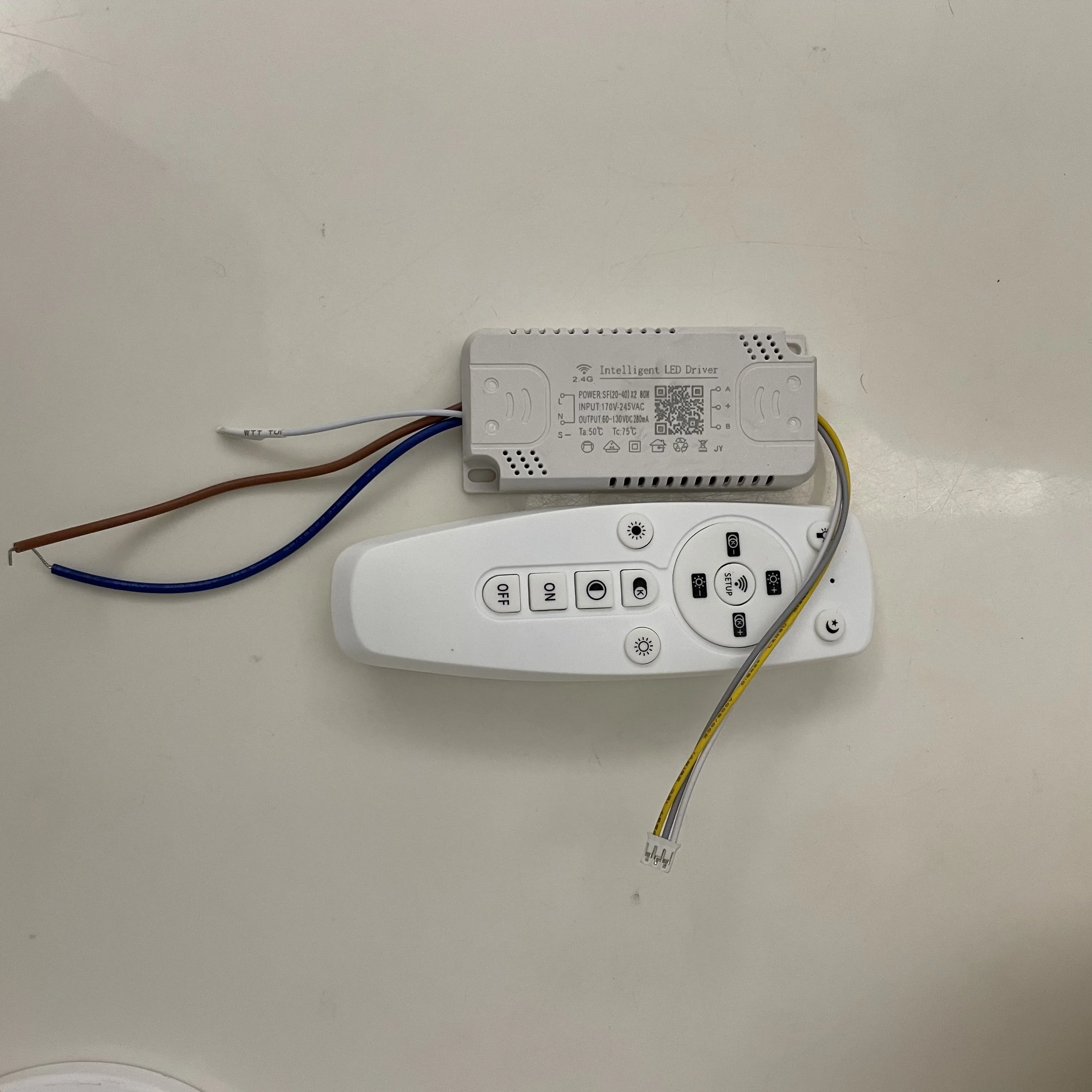 

upgraded LED Driver Adapter With Remote Control for 25W 30W rc led light controller 2.4G Wireless Intelligent Transformer 20-40W