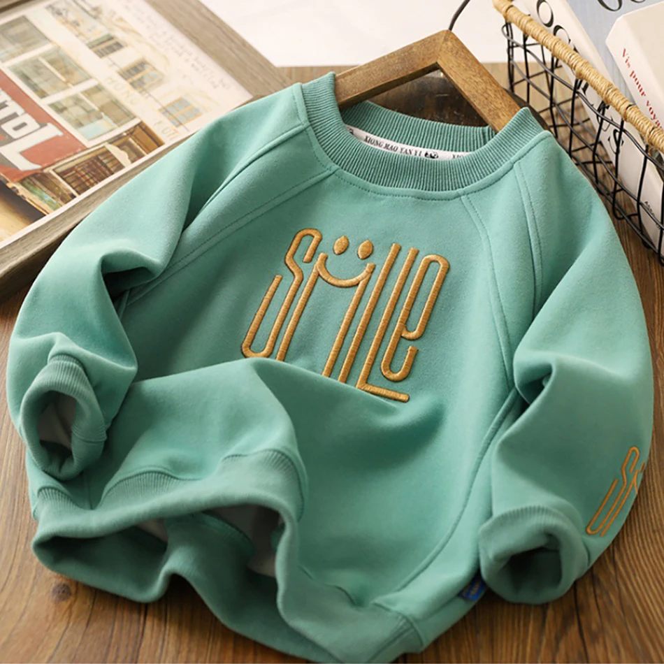 Boys Korean Trendy Warm Letter Embroidered Sweatshirts for Medium and Big Kids Perfect for Spring and Autumn Long Sleeve Design