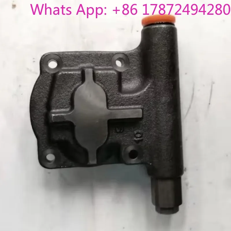 HPV75 Hydraulic Pump Parts 704-24-24430 for PC60-6 PC60-7 Construction Machinery Pilot Gear Pump