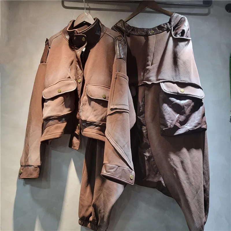 Setelan Dua Potong Berbahan Fleece dan Tebal untuk Wanita, Celana Longgar Bergaya dengan Kantong Besar, Jaket Kulit Bergaya Keren dengan Gesper untuk Musim Gugur dan Musim Dingin