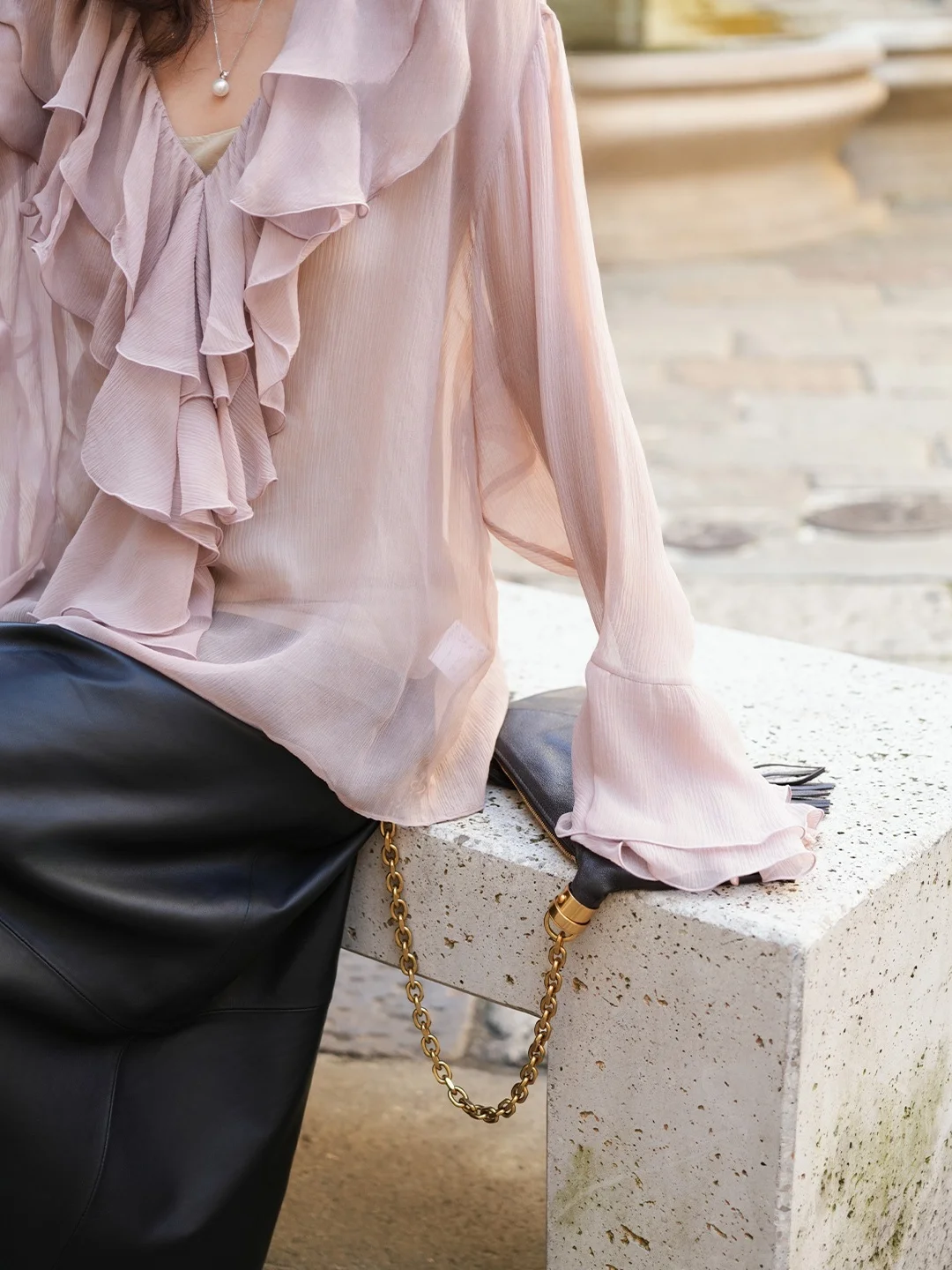 

Топ с V-образным вырезом и кружевным краем Art Salon Misty Ripple от BACKATONE, женская шелковая рубашка с длинными рукавами в повседневном стиле BGS1BS542EK