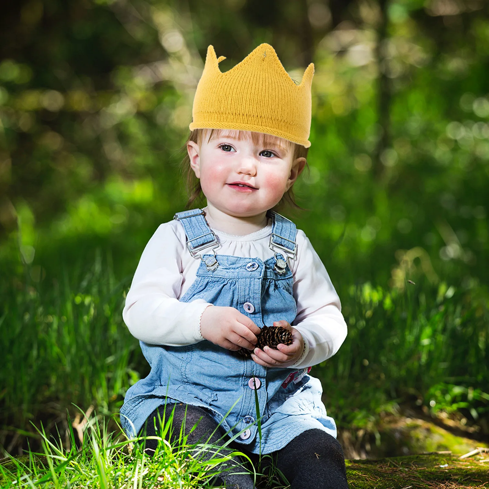 

Soft Knitted Crown Hat for Baby Stretchy Thick Acrylic Crown Knit Hat for Toddler Kids Unisex Winter Wear Baby Knit