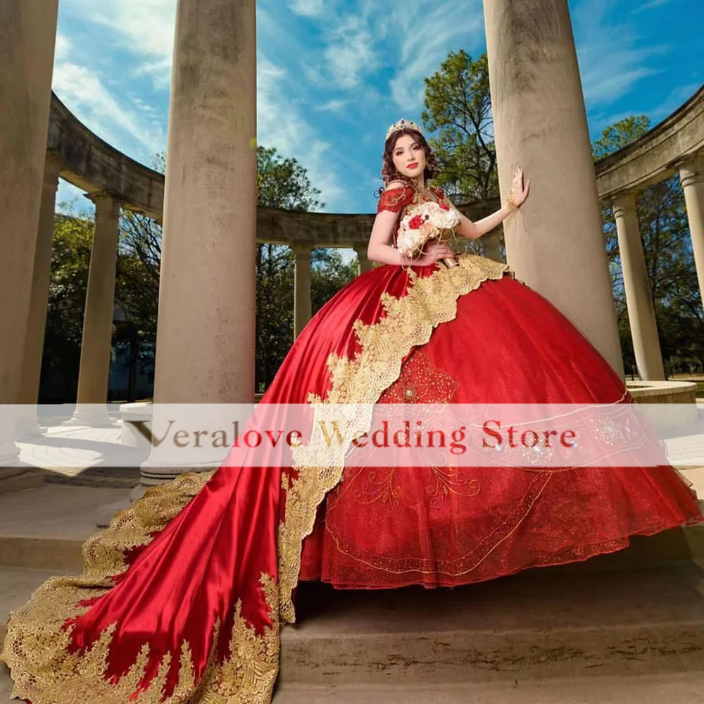 vestido de 15 anos Red Quinceanera Dresses Lace Applique Beaded Sweet 16 Dress Sweetheart Pageant Party Gowns Sweep Train