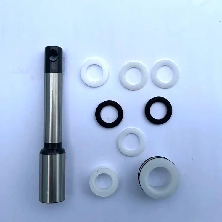 Domestic spraying machine parts 395/490/495 enlarged pump body piston rod seal ring general