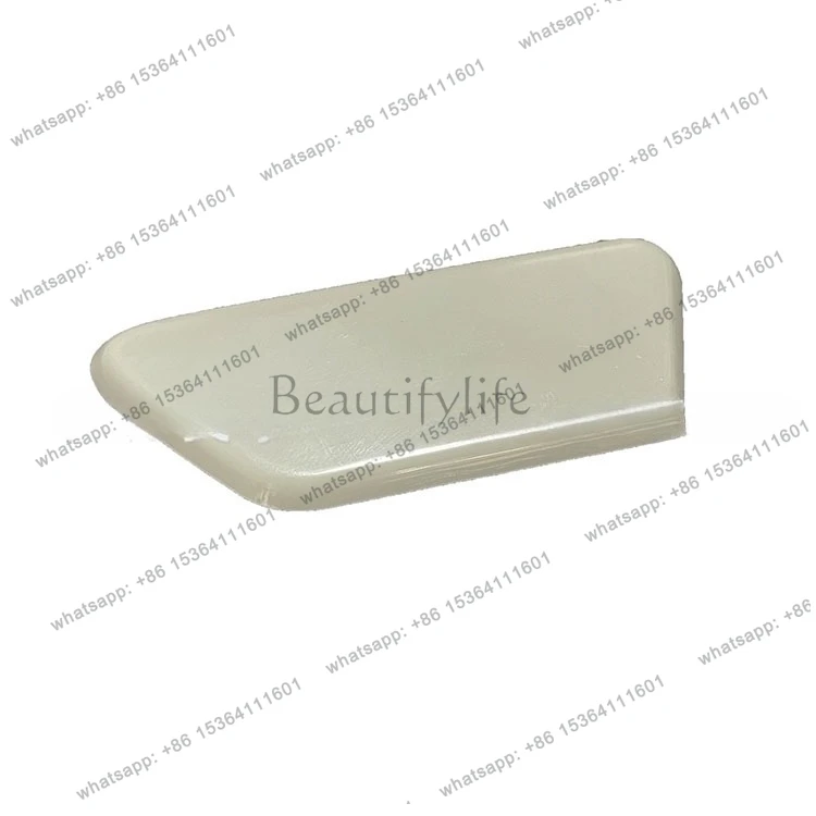 

Headlight sprinkler cover 8264A191 8264A192 for GF7W GF8W GG2W