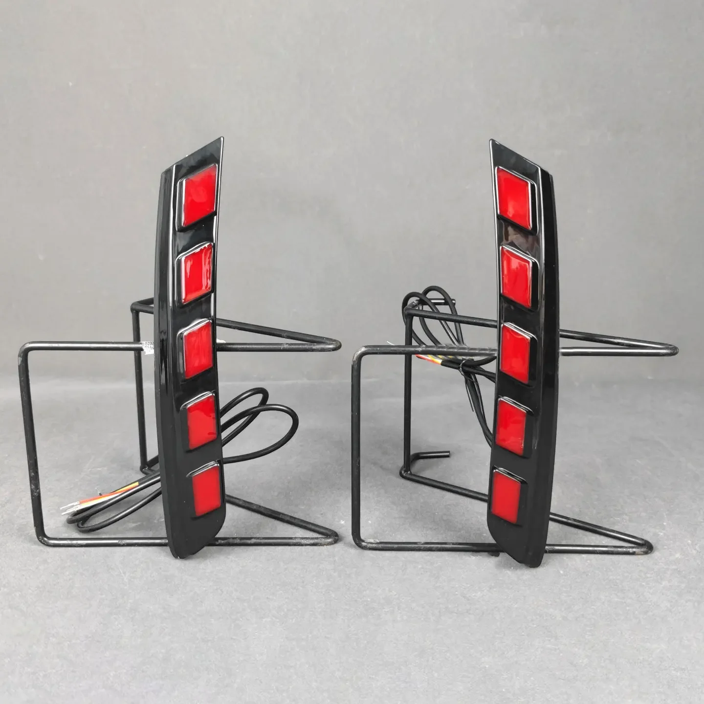 Car Rear Bumper Light Reflector Upgrade LED Reverse Lights Brake Warning Light Car Accessories For Toyota Camry 2018-2023