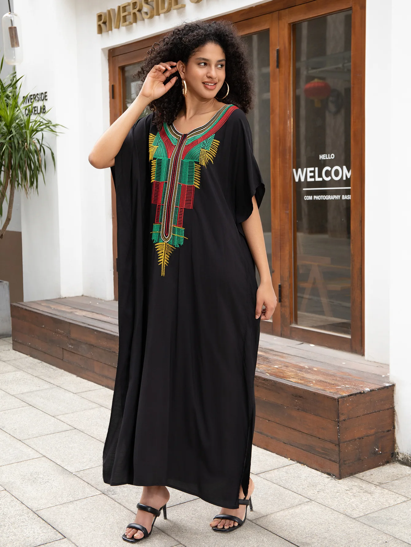 Beach smock Rayon cotton peacock feather embroidered holiday robe Middle Eastern robe