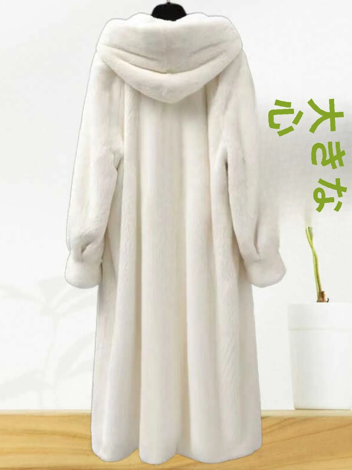 秋冬肥厚ぬいぐるみドーパミンコート女性のロングオーバー膝ルーズフィットフード付き毛皮ジャケット暖かい居心地の良いファッショナブルなアウター