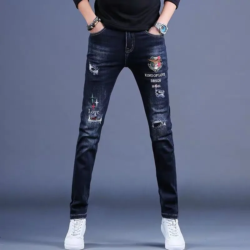 

High Quality Men’s Washed Blue Denim Pants,Classic Ripped Decors Street Jeans,Slim-fit Korea Version Casual Jeans,Cool Jeans ;