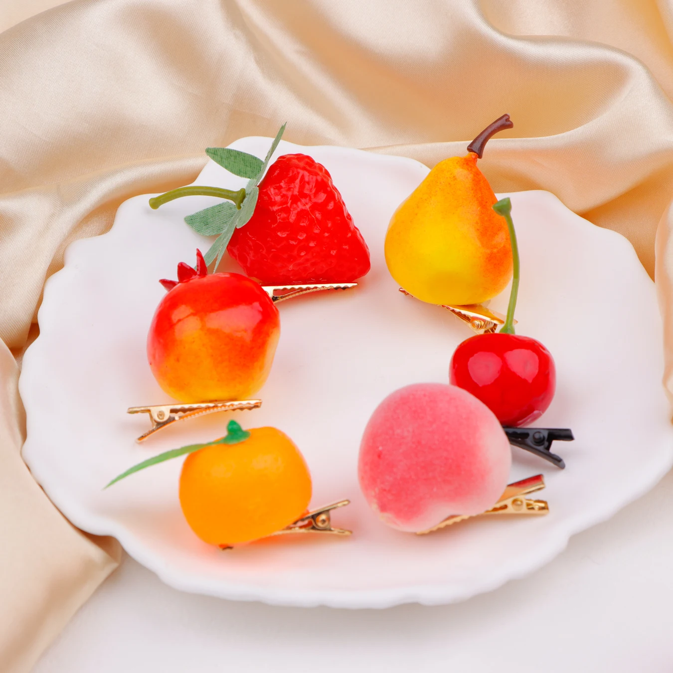 10/20/50/100Pcs/Lot Fashion New Style Cute Funny Fruit 3D Children Hairpin Women Girls Beautiful Duckbill Clip Headwear Gifts