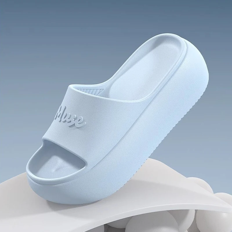 شباشب عالية الكعب للنساء لارتدائها في الخارج في الصيف شباشب إيفا جديدة ذات نعل سميك للنساء شباشب تبريد منزلية ناعمة