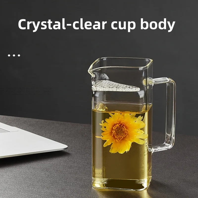 KAMJOVE All-in-one Glass Fairness Cup with Crescent-shaped Filter,Designed for Seamless Tea-water Separation Glass Handle Cup