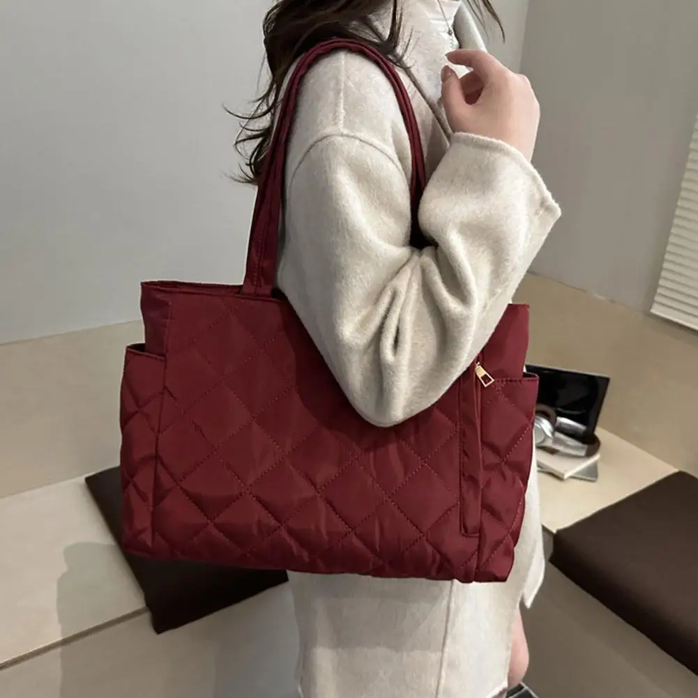 Mehrtaschen-Damen-Umhängetasche im Postboten-Stil, mit Rautenmuster, aus Baumwolle, als Kleider- und Schultertasche, große Kapazität, lässige Nylon-Schultertasche. – Detail 13