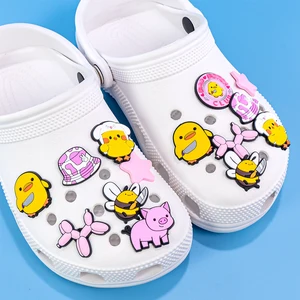 1/8 Stcs schöne Tiere Schuhschuh Reiz Ruddy Entenschweinestifte Clog Jeans für Schuhbienenhunde Garten Sandalen Dekorationen für Frauen Kinder Hauptverkäufe Orange Jeans - №2