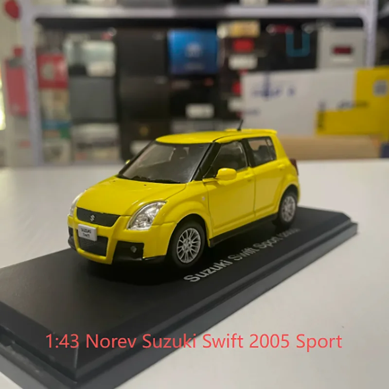 JC 1:43 Swift Sport 2006 Blue Alloy Car Model Adult Souvenir