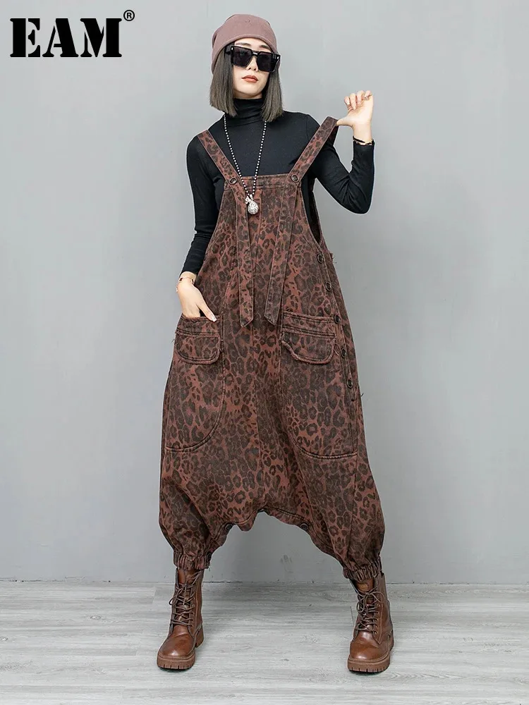 [EAM] High Waist Leopard Print Denim Pocket Big Size Overalls Wide Leg Jeans New Women Fashion Tide Spring Autumn 2024 1DH6428