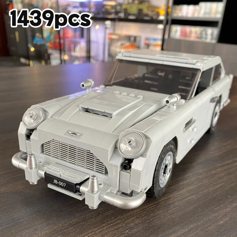 

2025 New 1439PCS Classic Retro Building Blocks Vehicle Famous Legendary Model Vehicle Assemble Desk Adults Boy Assemble Car Gift