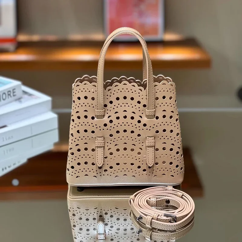 2026 Hochwertige Damen-Tragetasche, Nischendesign Retro Vielseitige Schultertasche, Trendige Wellenförmige Ausgehöhlte Umhängetasche für Frauen – Detail 5
