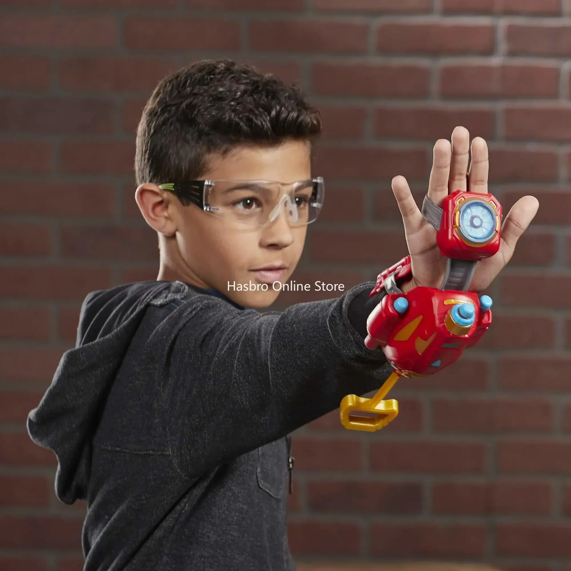 هاسبرو أفنجرز NERF Power Moves Marvel Iron Man Repulsor Blast Gauntlet NERF لعبة إطلاق السهام للأطفال لعب الأدوار E7376
