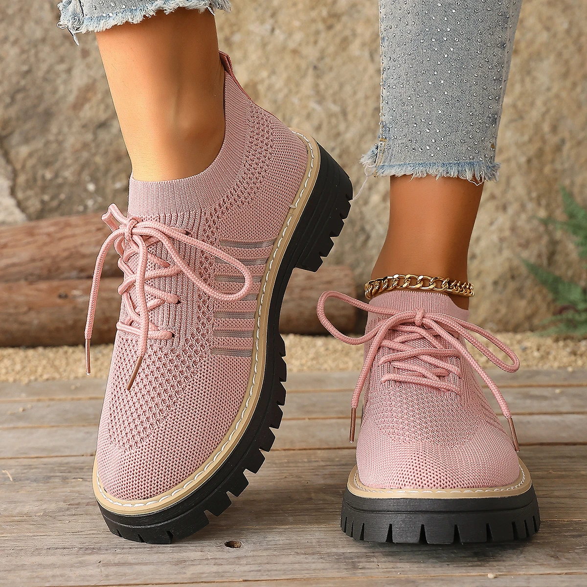 

*Spring Summer Hot Selling Comfortable Mesh Thick Soled Sports Shoes Women Fashionable New Style Elegant/Breathable Casual Shoes