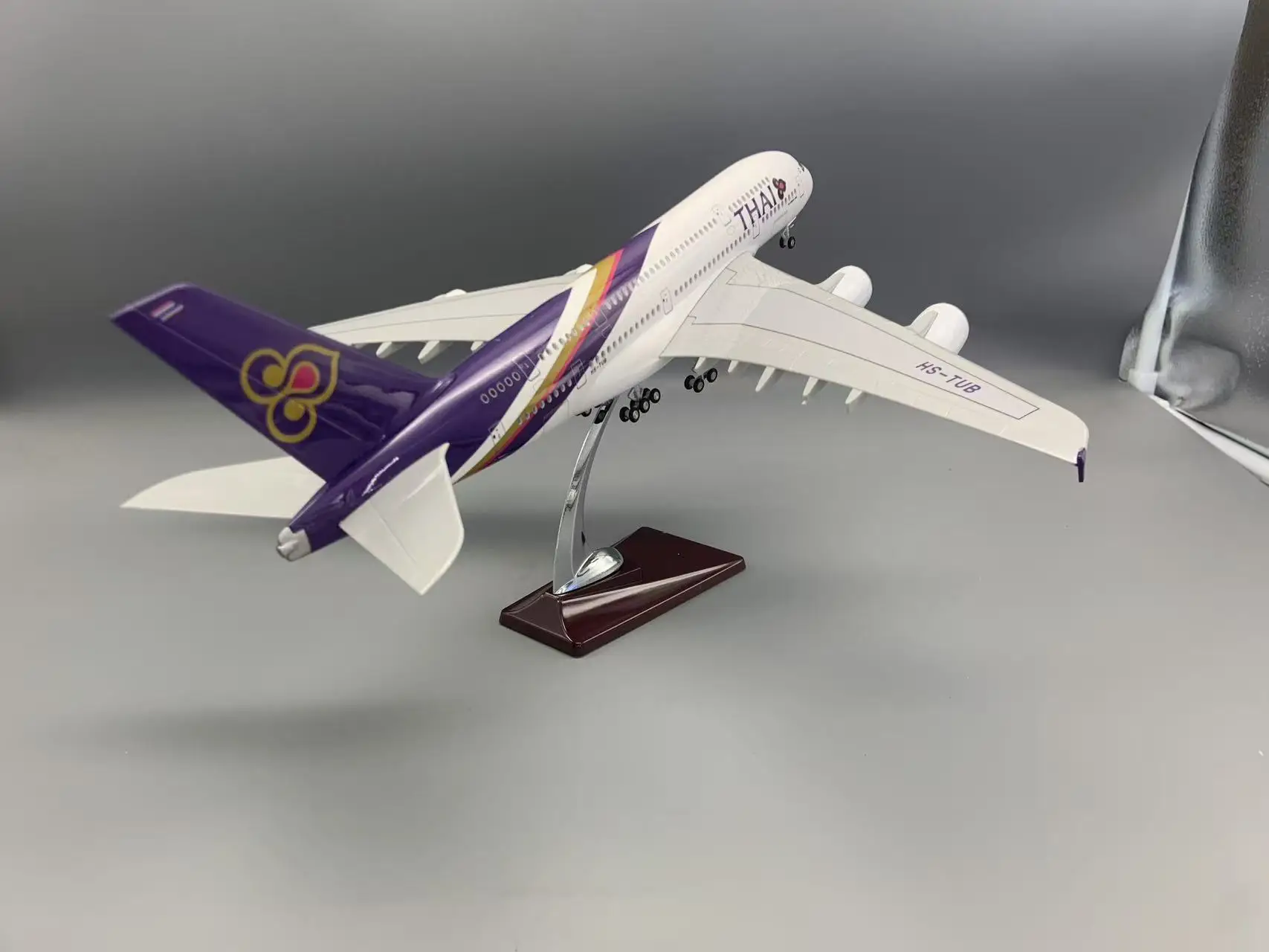 A380 Thai Airways 46cm 1:160 Scale Plane Model Cabin Door Openable Diecast Resin Aircraft Hobby Souvenir With Wheels Stable Base