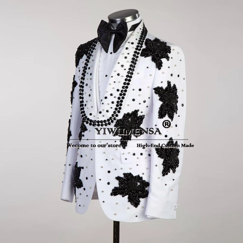 White Luxury Groom Wear Tuxedo Black Diamond Beaded Embroidered Suits Men For Wedding Tailored Chic Man Banquet Dress Clothing