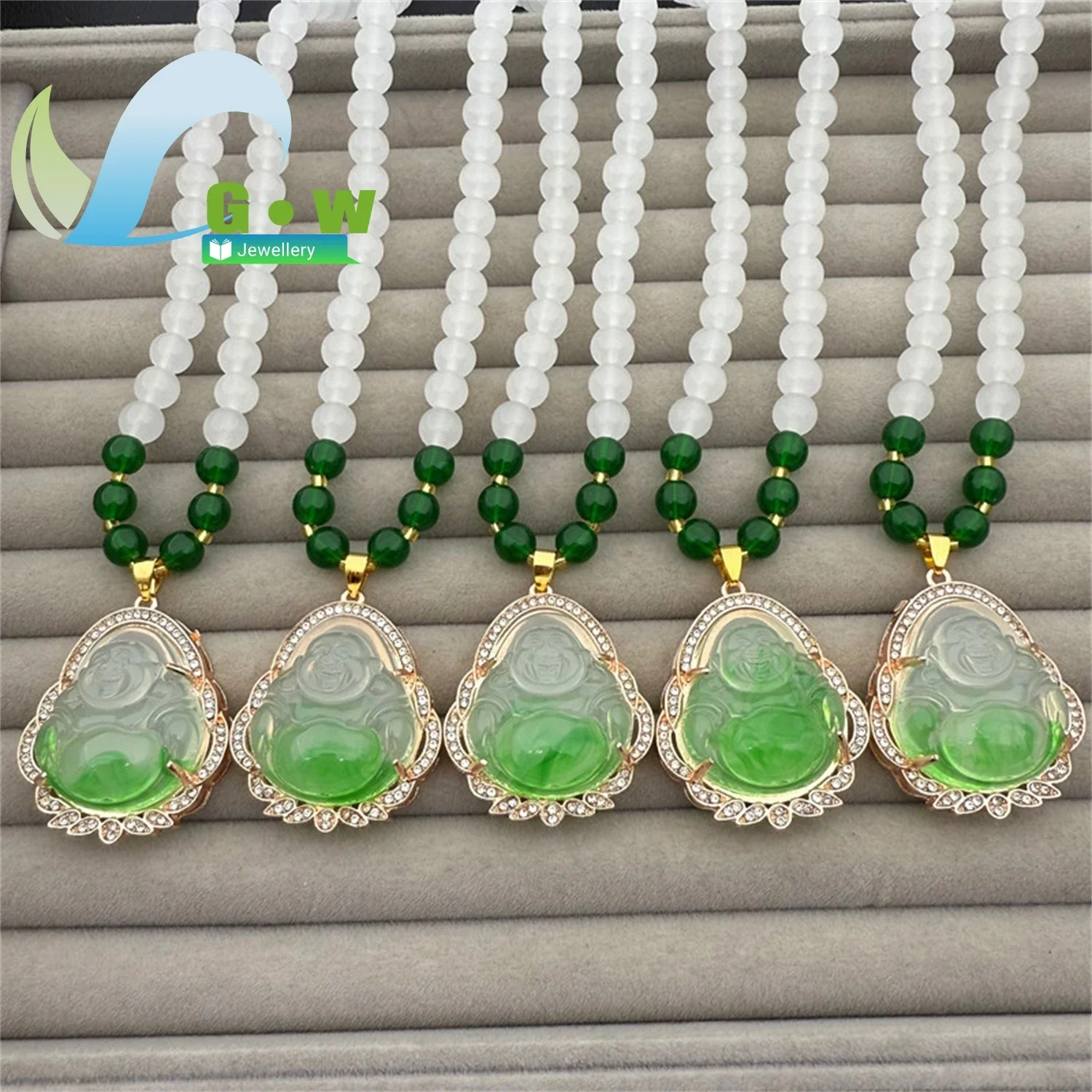 New Ethnic Style Floating Flower Chalcedony Buddha Pendant Necklace Natural Stone Smile Face Carved Amulet Jewelry Casual Boho