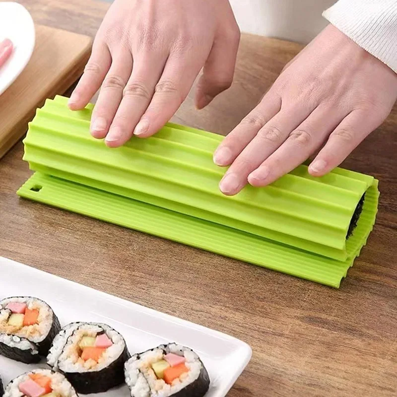 Reusable Silicone Sushi Roller Bamboo Pattern Hand Roll Mat, Easy Wash & Mildew Resistant Portable Sushi Making Kit