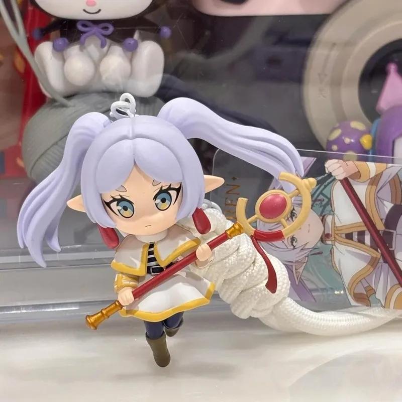 

Frieren Beyond Journey's End Кукла Чиби Очарование Слепая Коробка Брелок Рюкзак Очаровательное Украшение Аниме Фигурка Праздничный Подарок Для Девочек