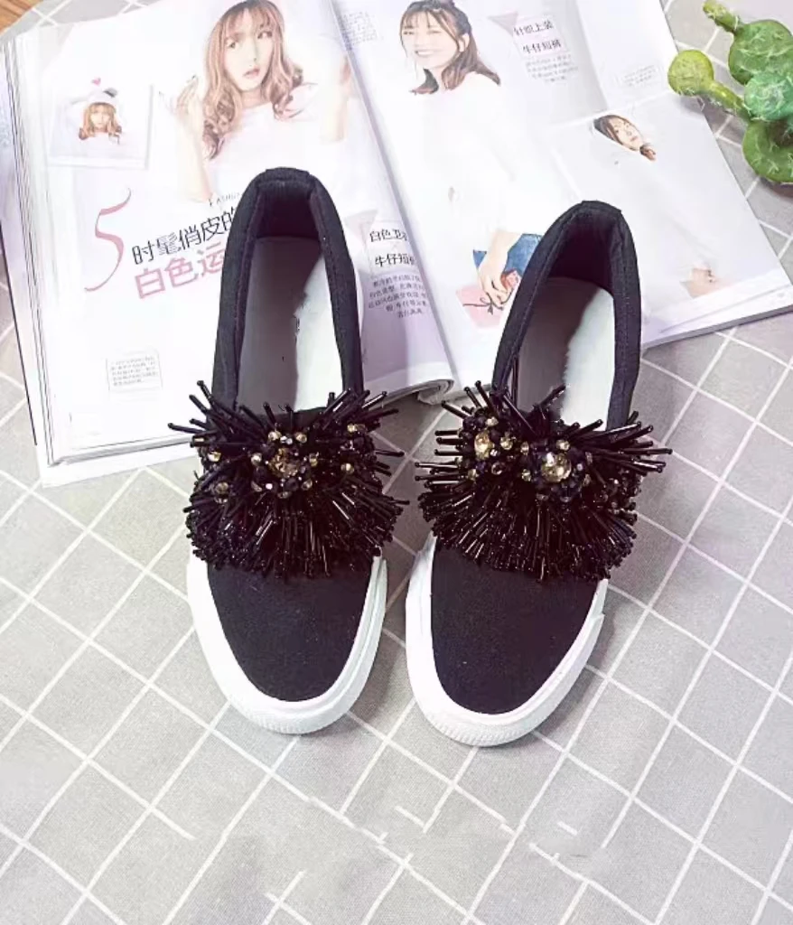 

Роскошные парусиновые туфли со стразами и блестками, черные повседневные спортивные женские туфли с низким берцем, размеры 35-39