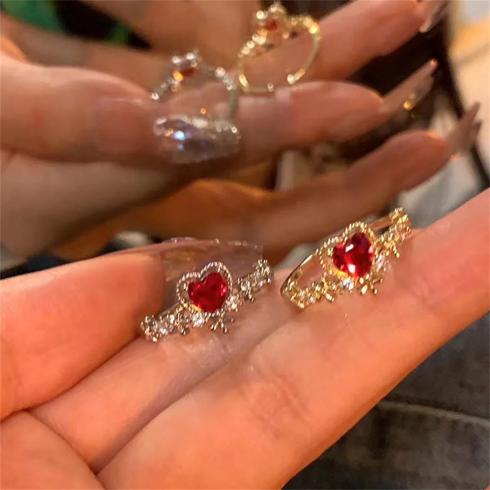 Vintage-Ring mit rotem Kristall-Edelstein für Damen, modischer Zirkon-Ring in Goldfarbe, offener Ring, Hochzeitsschmuck, Geschenk für Brautjungfern. – Detail 4