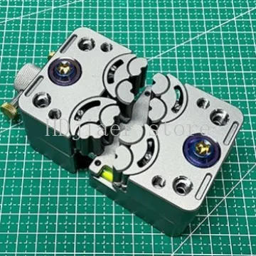 

Handmade one-inch mini 304 stainless steel small vise with anvil, handmade tools, watches, repairs, ornaments, anvil