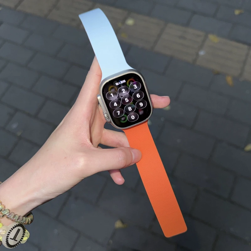 Two-tone Color Blocking Watch Strap Customized for IWatch Series1~12 Silicone Double Sided Magnetic Attraction Sports Strap Gift