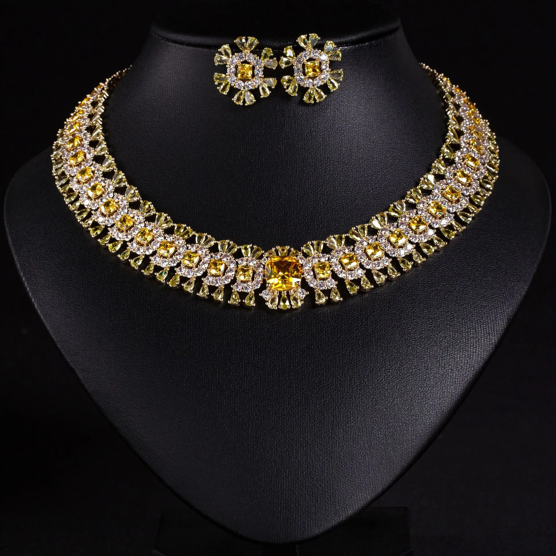 Sparkling Colourful Niche Delicate Flower Jewellery Necklace Earrings 2 Pcs Set Wedding Banquet Prom Bridal Women Dubai M-586