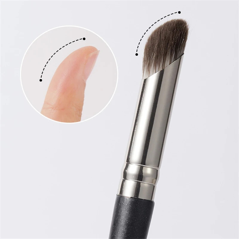1 Pcs Concealer Makeup Brushes Precision Soft Fluffy Smudge Brush Cover Acne Dark Circles Multi-Function Detail Makeup Tools