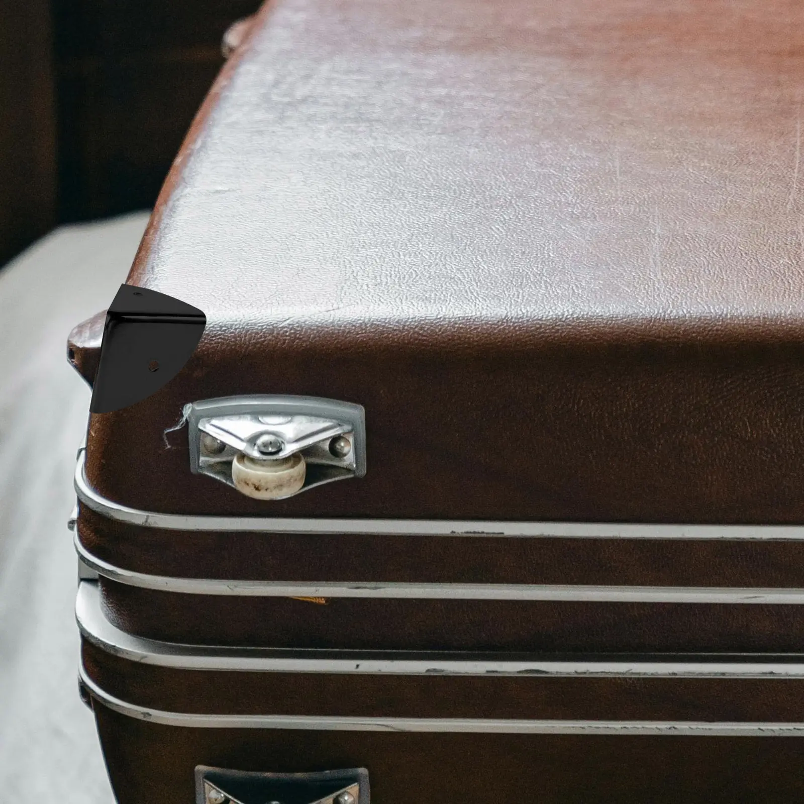 

16Pcs Sleek Black Metal Corner Guards Corner Protection for Toolboxes Furniture Cabinets Jewelry Boxes Scrapbook Packaging Edge