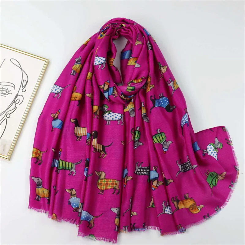 Cute Cartoon Dachshund Pattern Scarf Twill Thin Breathable Fringe Shawl Casual Travel Inelastic Outerwear Long Shawl 180*90Cm